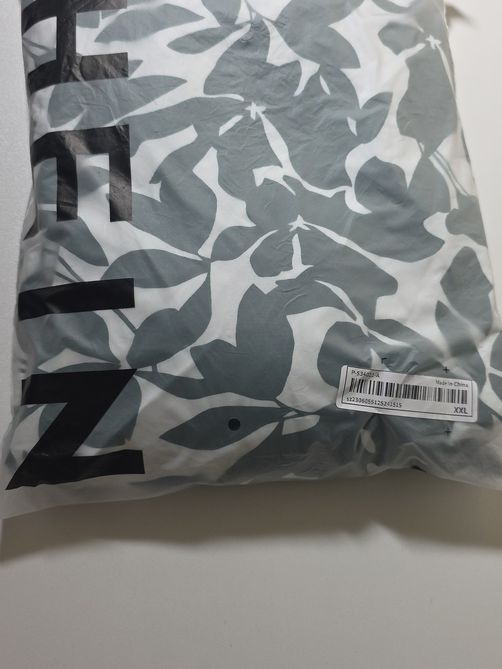 SHEIN Green and White Leaf-Print V-Neck Maxi Dress XXL NIB - Picture 8 of 8